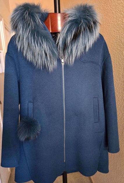 Imagen de abrigo paño azul